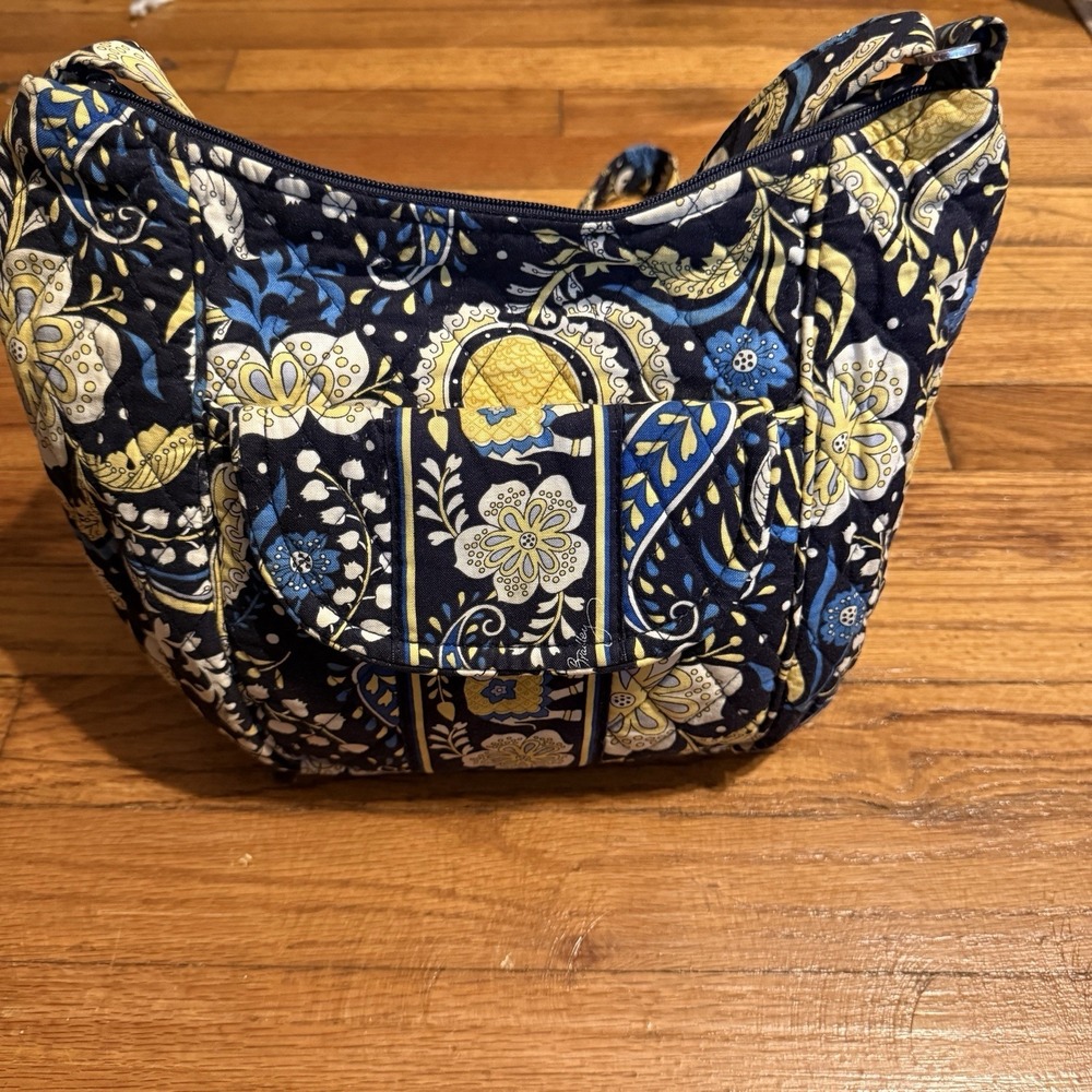 Vera Bradley Lizzy Crossbody Shoulder Bag in Indigo Pop